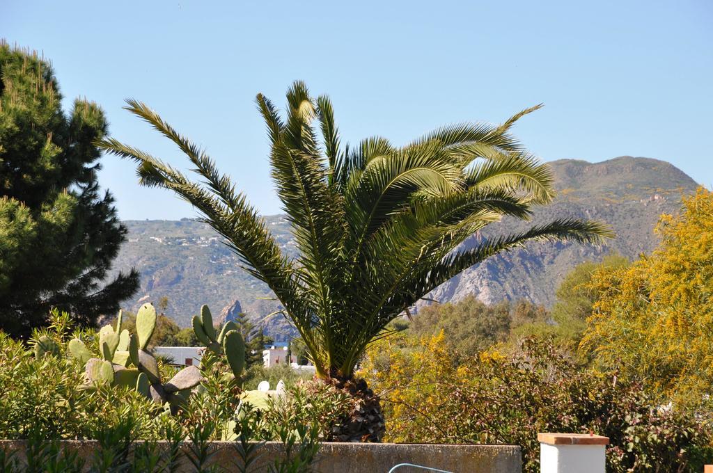 Titina Village Porto Vulcano  Exterior foto